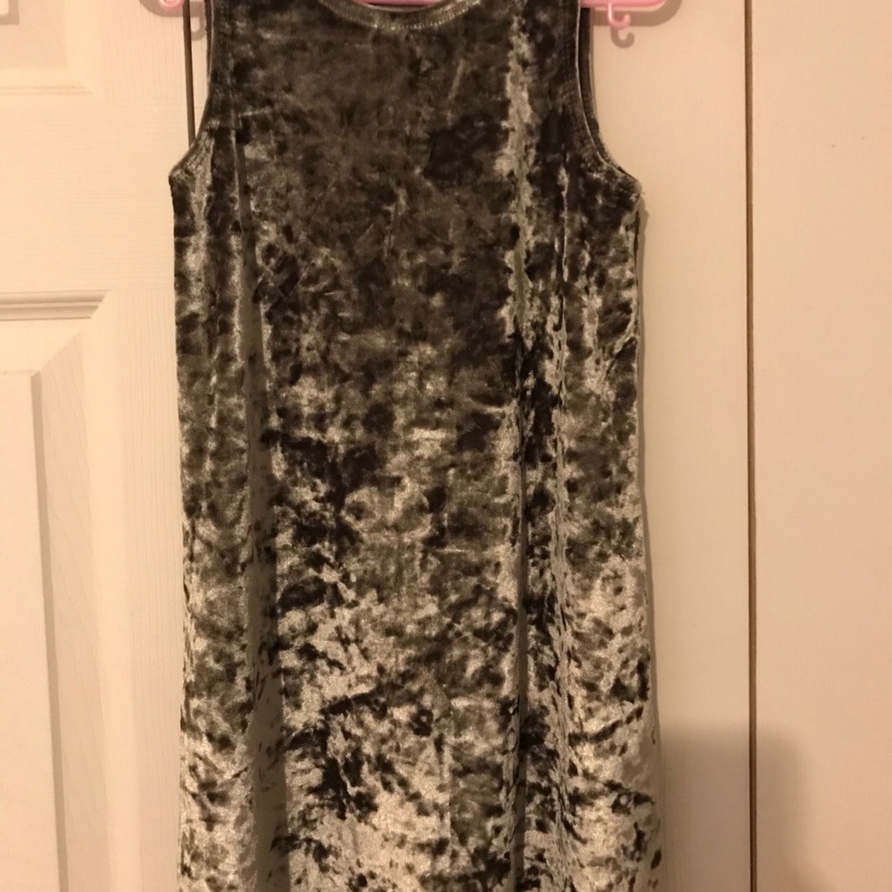Forever21 Girls Crushed Velvet Dress